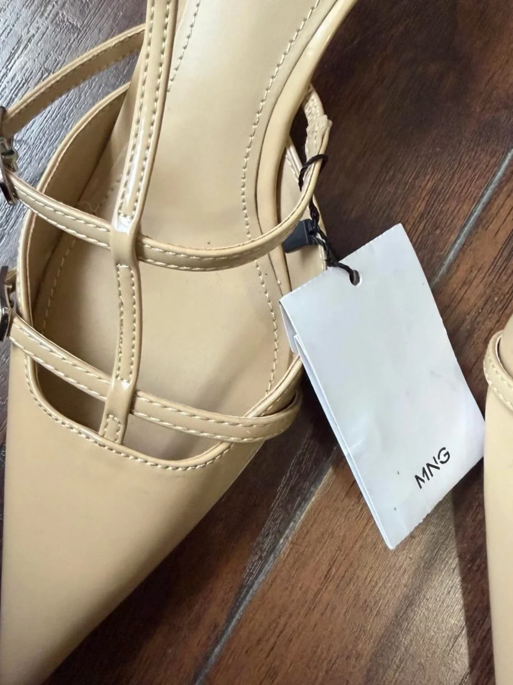 NWT Mango Nude Beige Leather Kitten Pointed Toe Ankle Strap Buckles Heels Pumps